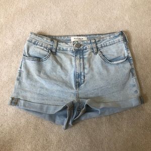 PacSun Light Wash High Rise Super Stretch Shortie